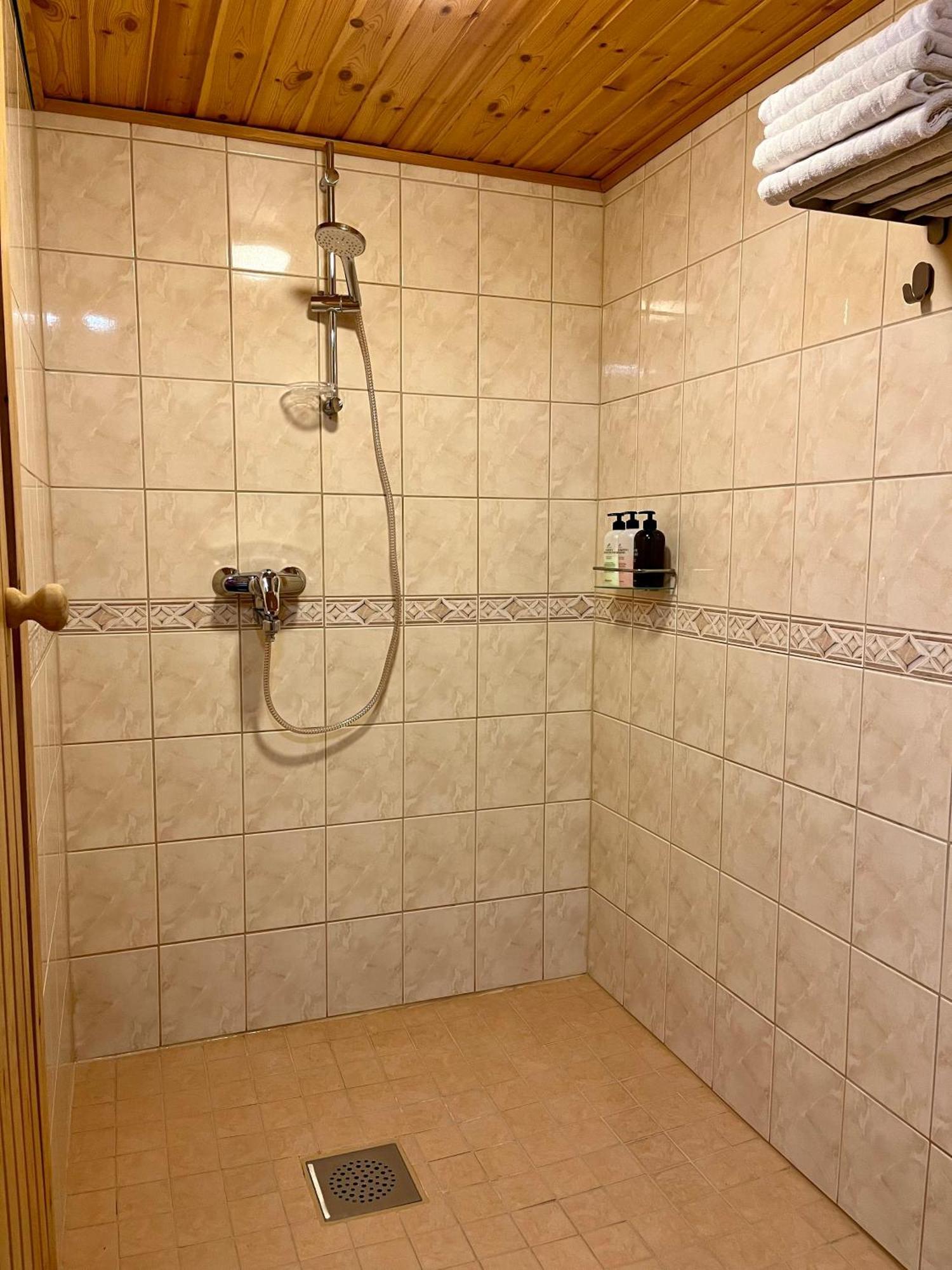 Log In 10 Min From Santa Claus Village-sauna&freeparking Villa Rovaniemi